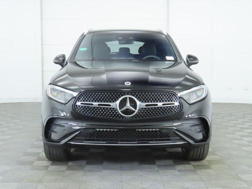 2025 Mercedes-Benz GLC 350e Base