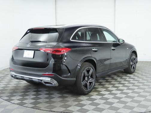 2025 Mercedes-Benz GLC 350e Base