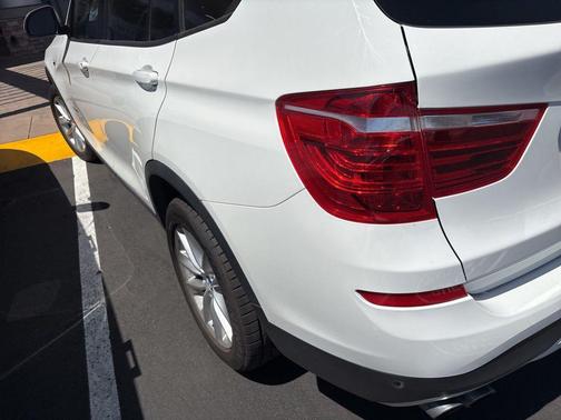 Alpine White 2016 BMW X3 sDrive28i