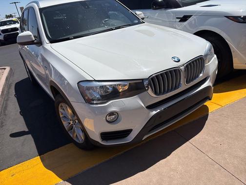 Alpine White 2016 BMW X3 sDrive28i