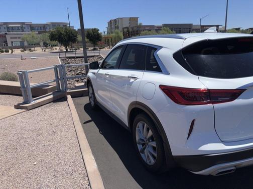 Lunar 2021 INFINITI QX50 LUXE