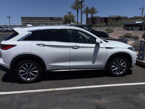 Lunar 2021 INFINITI QX50 LUXE