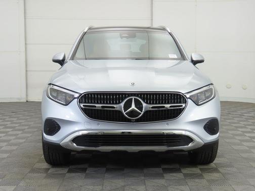 2026 Mercedes-Benz GLC 300 Base