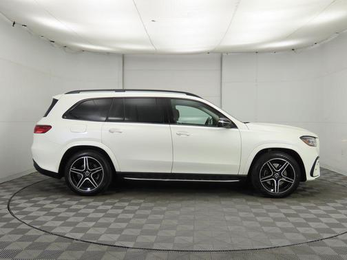 2024 Mercedes-Benz GLS 450 4MATIC
