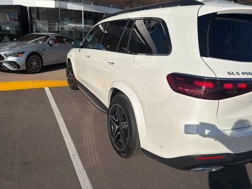 2024 Mercedes-Benz GLS 450 4MATIC