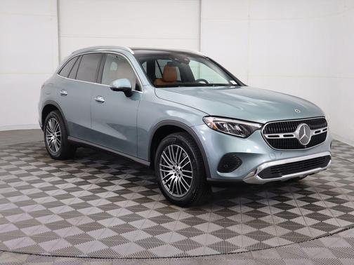 2026 Mercedes-Benz GLC 300 4MATIC