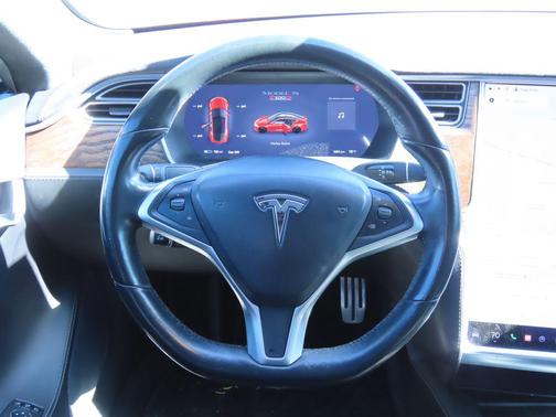 2016 Tesla Model S P90D