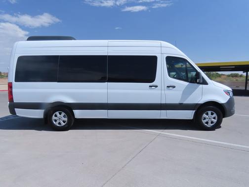 2026 Mercedes-Benz Sprinter 2500 High Roof