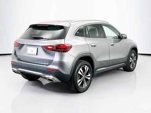 2026 Mercedes-Benz GLA 250 4MATIC