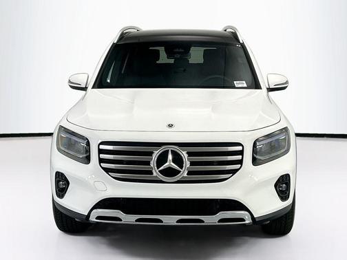 Polar White 2026 Mercedes-Benz GLB 250 Base