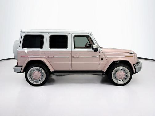 Polar White 2026 Mercedes-Benz G-Class G 550