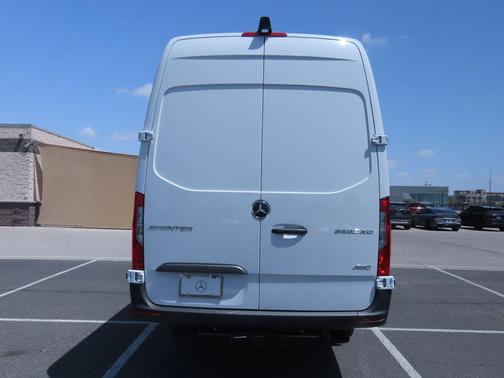 2026 Mercedes-Benz Sprinter 3500XD High Roof
