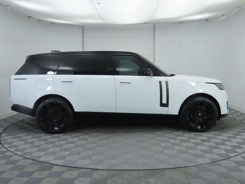 2024 Land Rover Range Rover P530 Autobiography