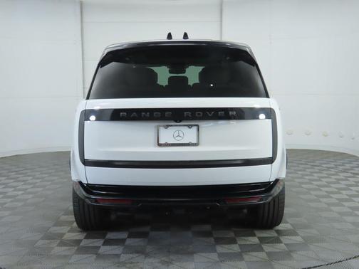 2024 Land Rover Range Rover P530 Autobiography