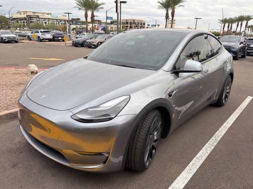 2024 Tesla Model Y Performance Dual Motor All-Wheel Drive