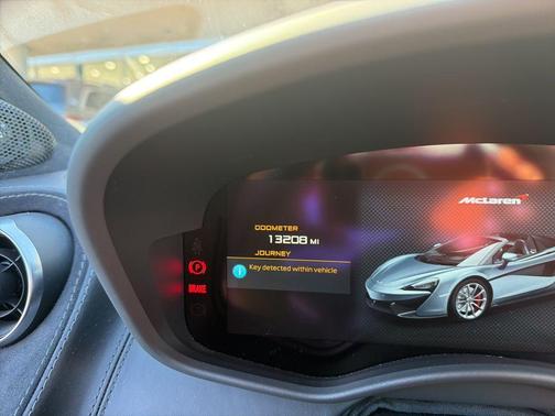 2018 McLaren 570S Base