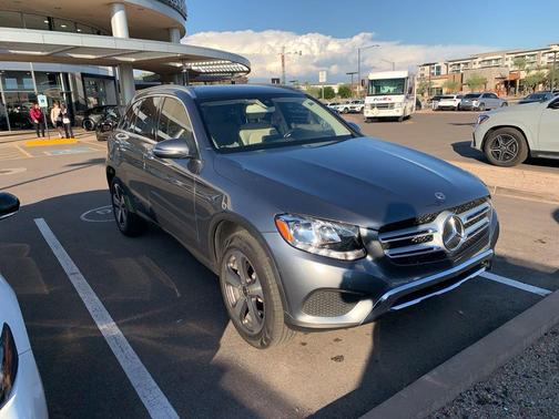 2019 Mercedes-Benz GLC 300 Base