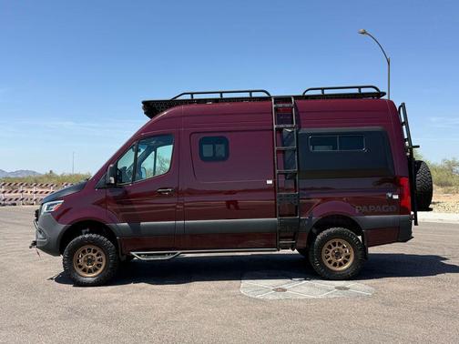 2025 Mercedes-Benz Sprinter 2500 Standard Roof