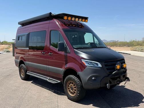 2025 Mercedes-Benz Sprinter 2500 Standard Roof