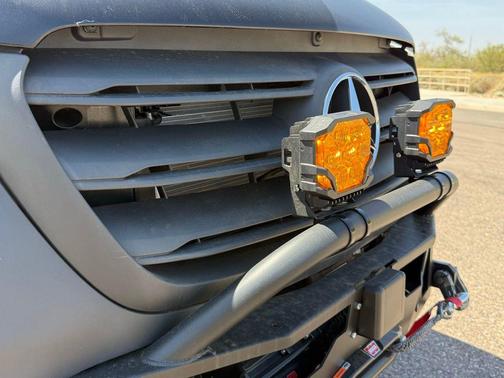 2025 Mercedes-Benz Sprinter 2500 Standard Roof