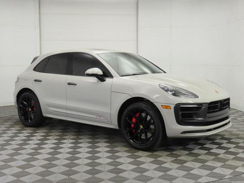 2022 Porsche Macan GTS