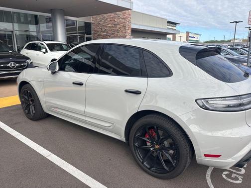 2022 Porsche Macan GTS