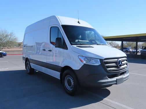 2025 Mercedes-Benz Sprinter 2500 Standard Roof