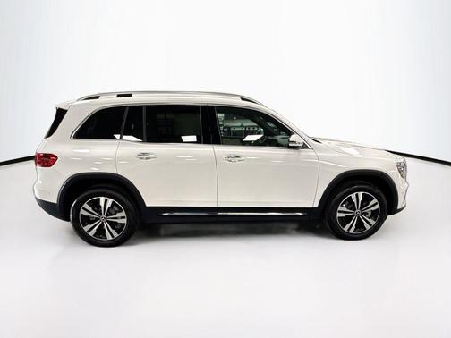 2025 Mercedes-Benz GLB 250 Base