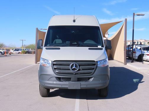 2025 Mercedes-Benz Sprinter 2500 High Roof
