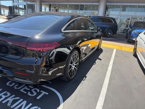 Black 2022 Mercedes-Benz EQS 450+ 4MATIC