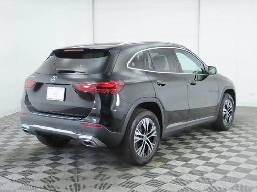 2025 Mercedes-Benz GLA 250 4MATIC