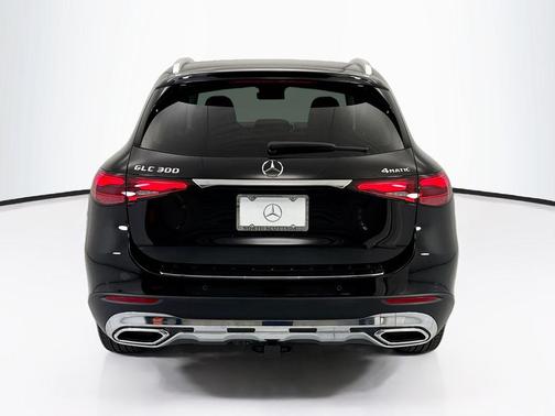 Black 2026 Mercedes-Benz GLC 300 4MATIC
