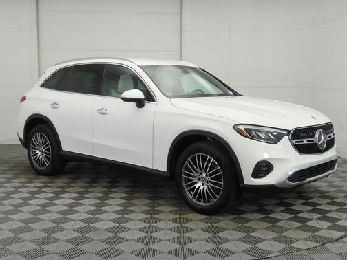 2026 Mercedes-Benz GLC 300 4MATIC