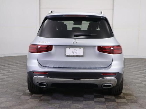 2026 Mercedes-Benz GLB 250 Base