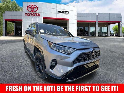 2021 Toyota RAV4 Hybrid SE