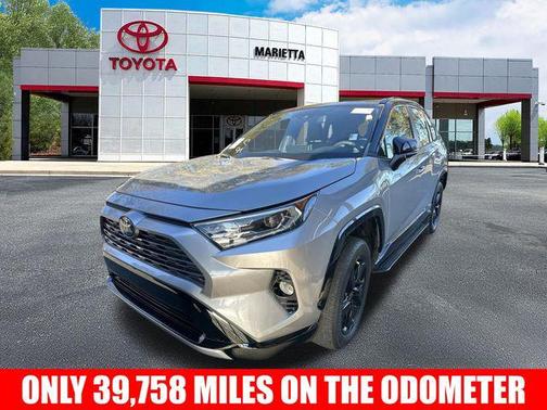 2021 Toyota RAV4 Hybrid SE
