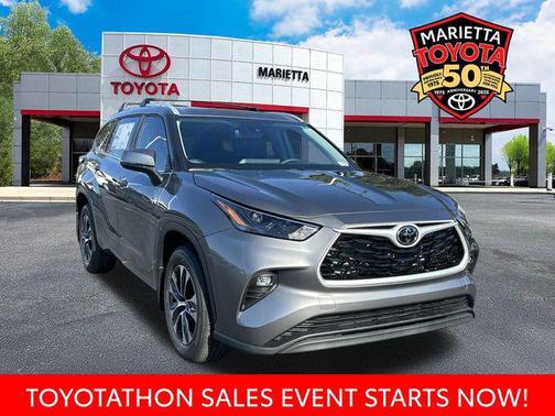 2026 Toyota Highlander XLE