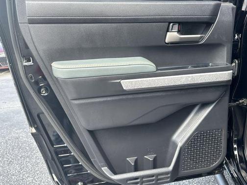 2025 Toyota Tacoma Hybrid Trailhunter