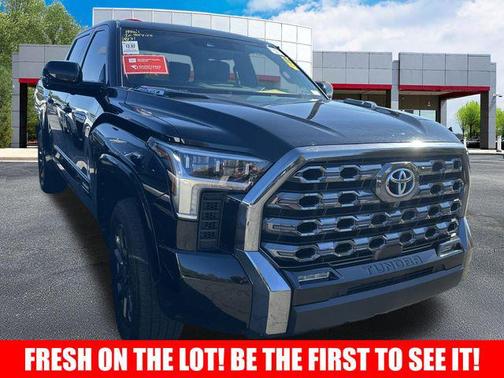 2024 Toyota Tundra Hybrid Platinum
