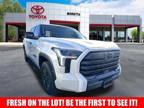 2022 Toyota Tundra SR5