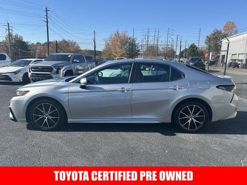 2023 Toyota Camry SE