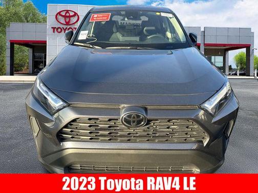2023 Toyota RAV4 LE