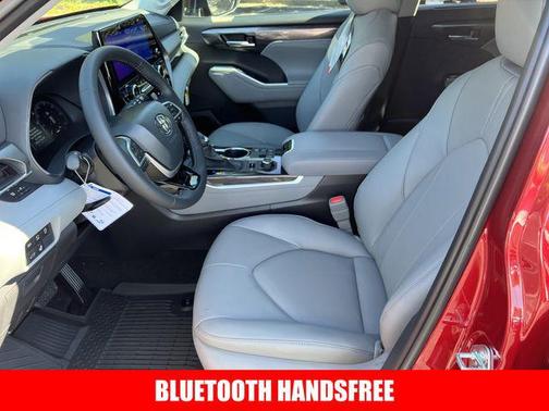 2025 Toyota Highlander Limited