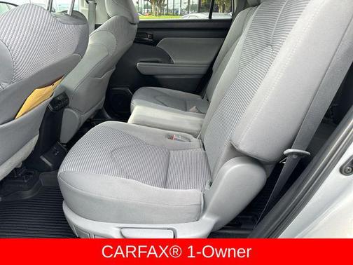 2023 Toyota Highlander Hybrid LE