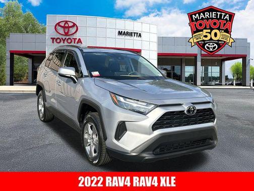 2022 Toyota RAV4 XLE