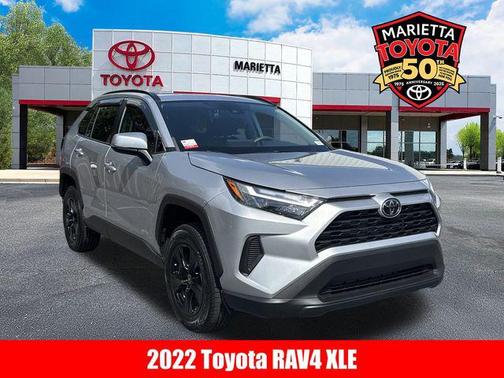 2022 Toyota RAV4 XLE