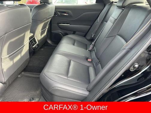 2025 Toyota Crown Platinum