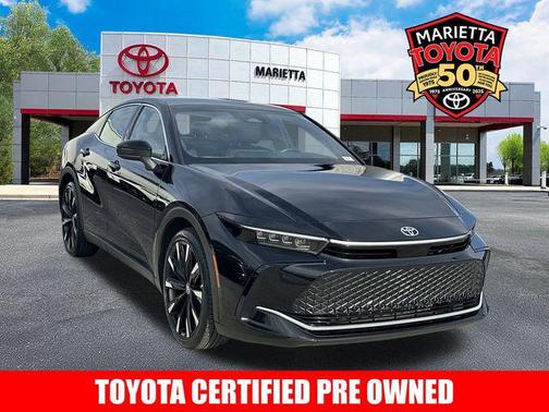 2025 Toyota Crown Platinum