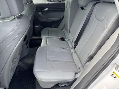 2019 Audi Q5 2.0T Premium Plus