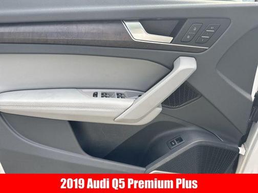 2019 Audi Q5 2.0T Premium Plus